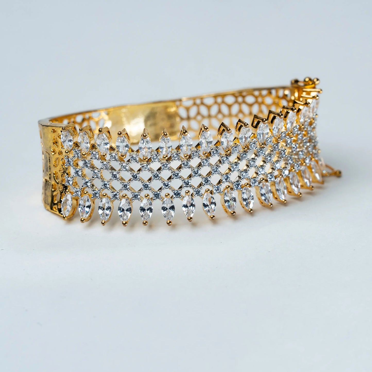 Gold Teardrop  Diamond Bracelet