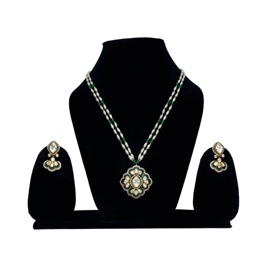 Green & White Strand Floral Pendant Jewelry Set
