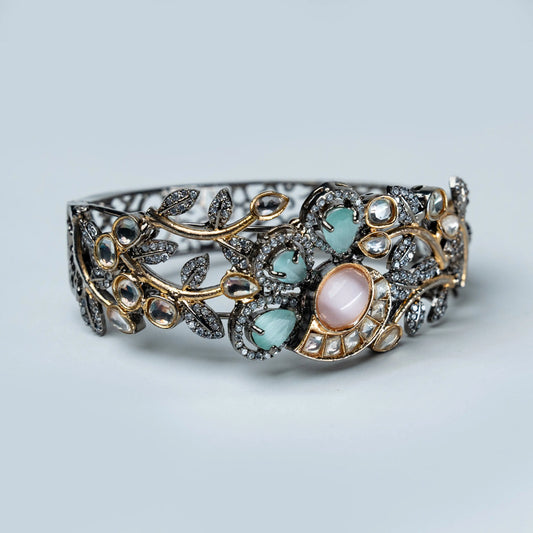 Elegant Artificial Jewellery Designer Stone Bracelet