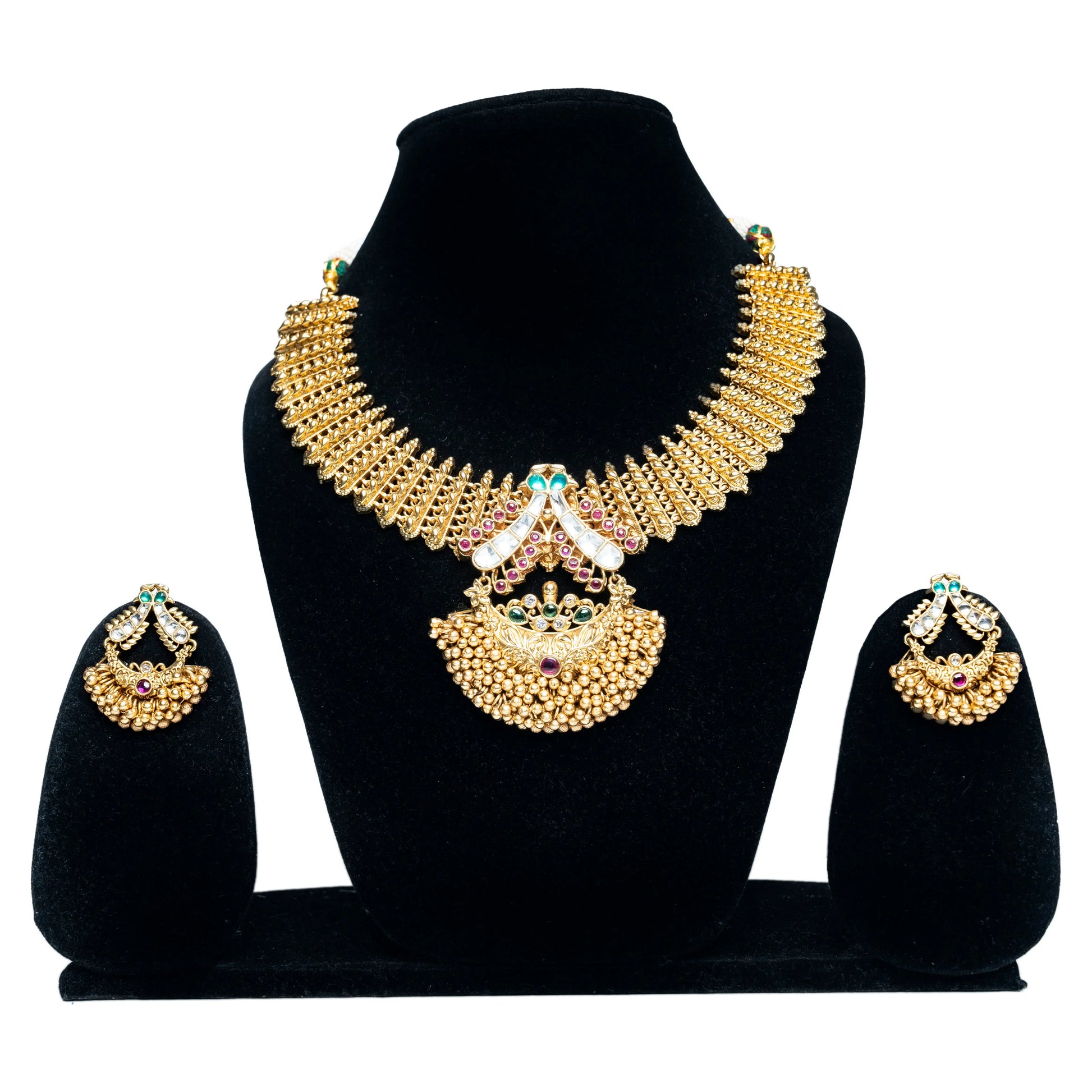 Antique with Grand Pendant Rajwada Necklace Set